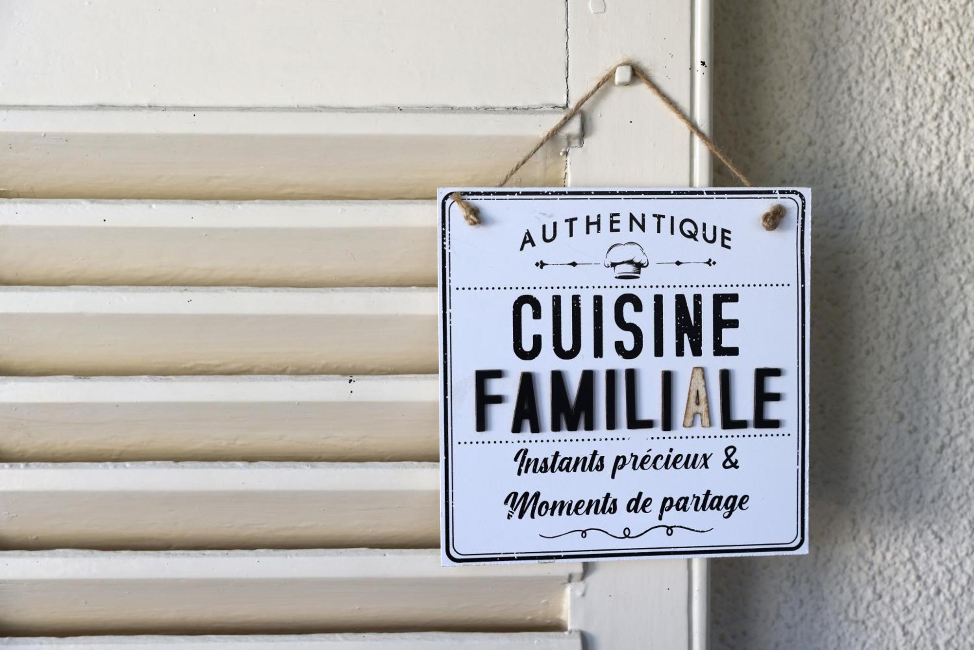 Au Bon Vivant Dampierre-sur-Salon Esterno foto
